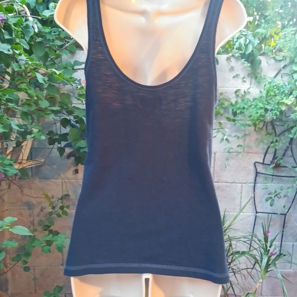 🚫SOLD!🚫Blue Hollister Tank Top - Picture 3 of 4